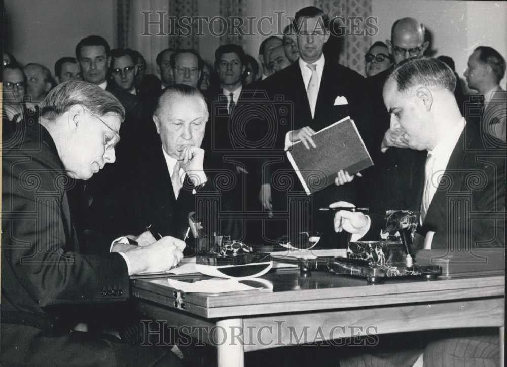 1955 Press Photo Conant High Commissioner Chancellor Adenauer Hans Berger - Historic Images