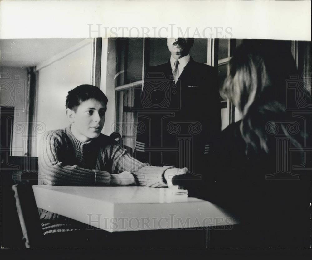 1972 Press Photo 14YrOld British Boy Sentenced To 6 Yrs In Turkey Over Drugs - Historic Images