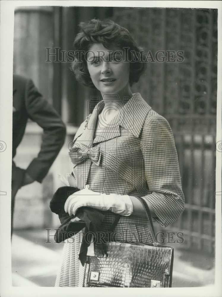 1958 Press Photo Ann Schlesinger South African Millionaire's Wife - Historic Images