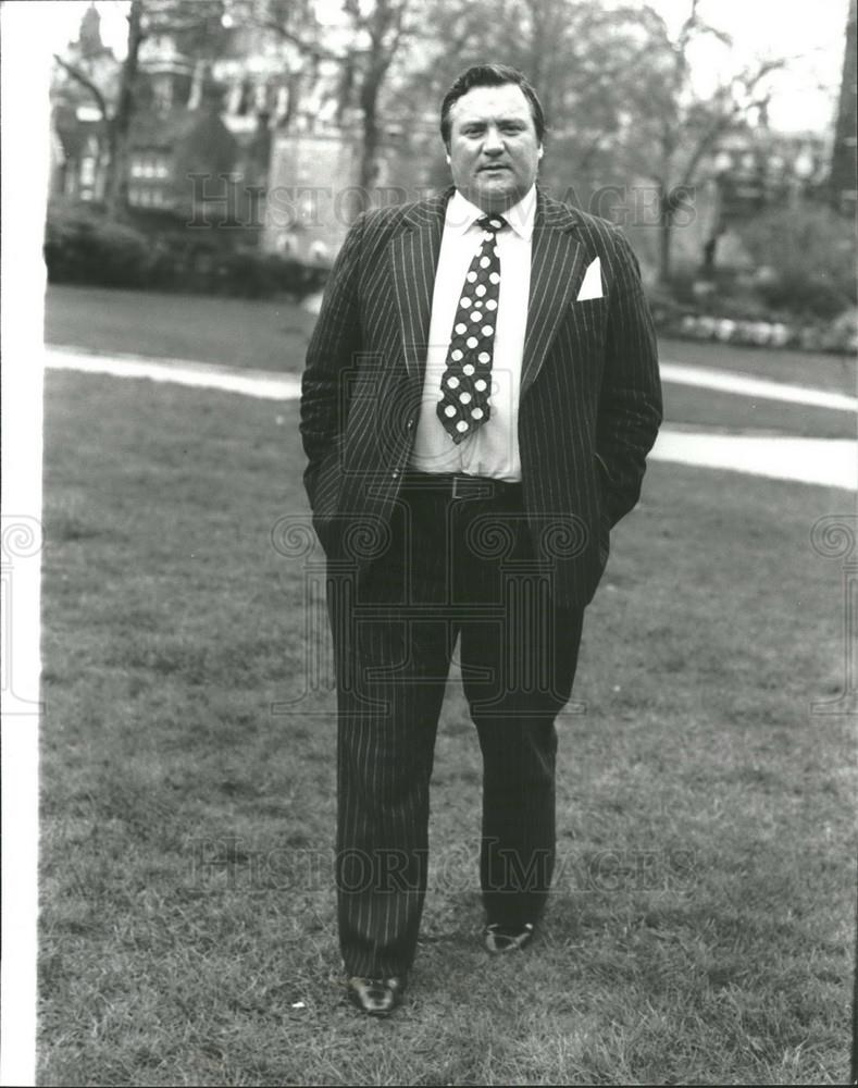 1981 Press Photo Tory MP for Huddersfield West,Geoffrey Dickens - Historic Images