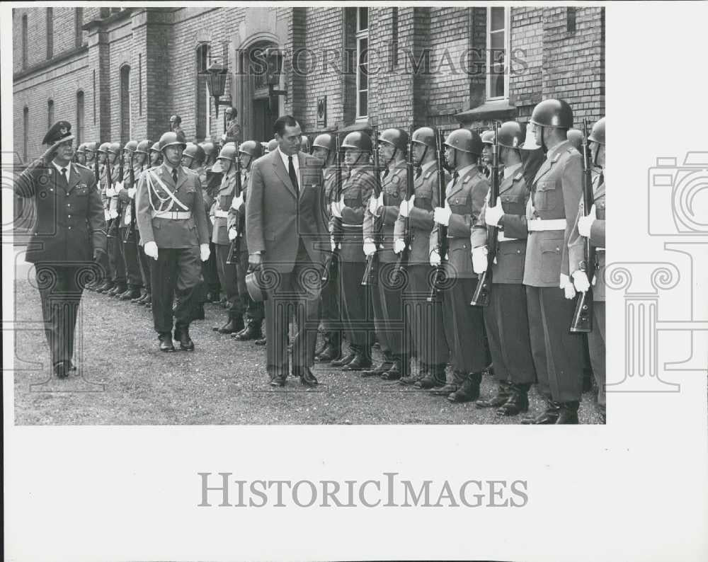 1956 Press Photo United States Secretary of the Navy Thomas Gates In W Germany - Historic Images