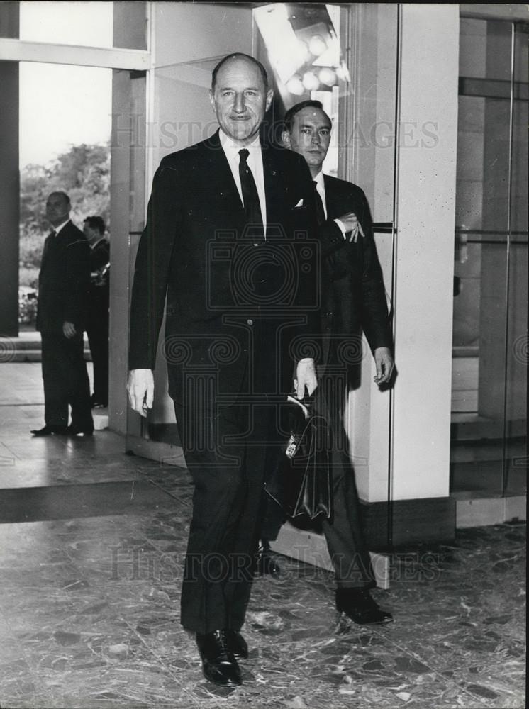 Press Photo Dutch Foreign Minister Luns - Historic Images