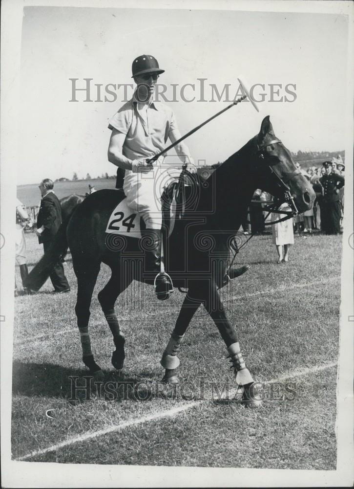 1952 Press Photo Duke Edinburgh Cowdray Park Team Win Tyro Cup Sussex - Historic Images