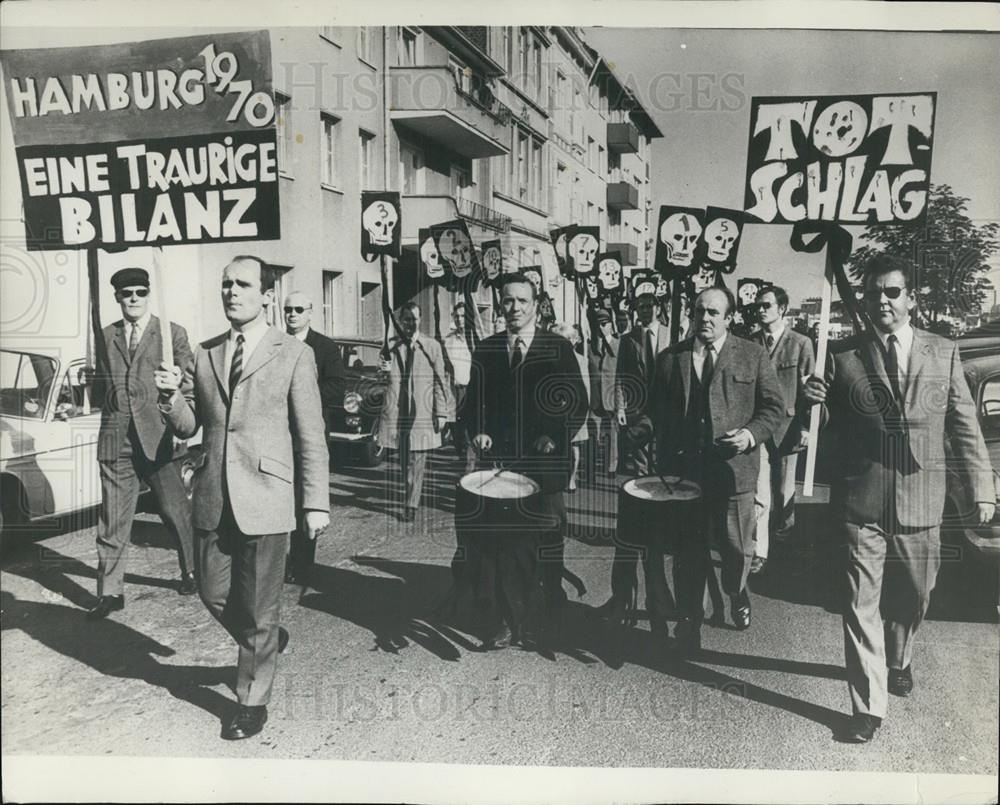 1970 Press Photo Criminal Investigators in Protest March - Historic Images