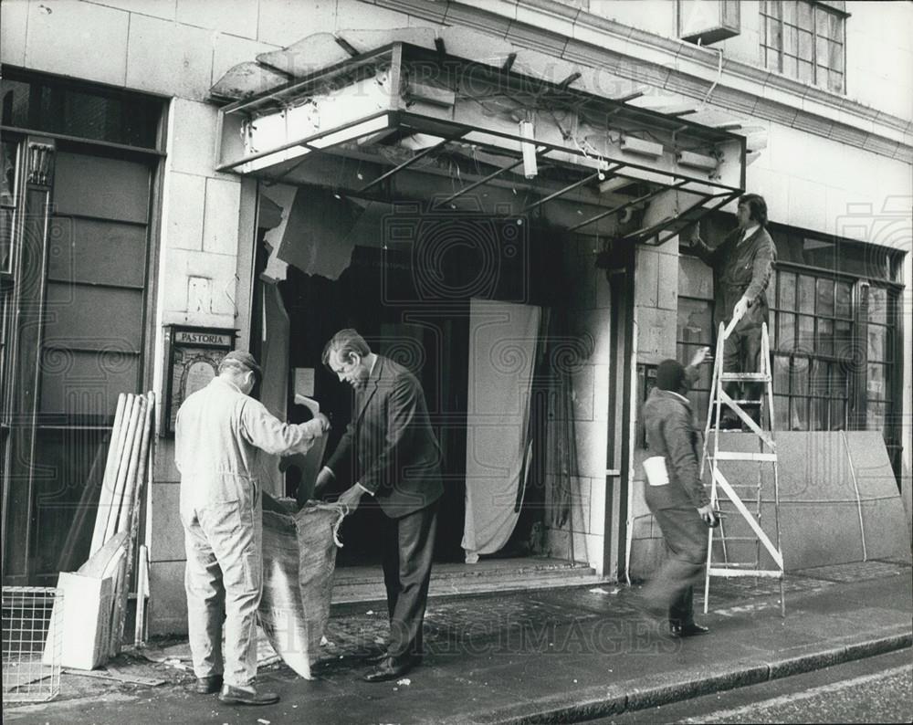 1973 Press Photo More bombs in London - Historic Images