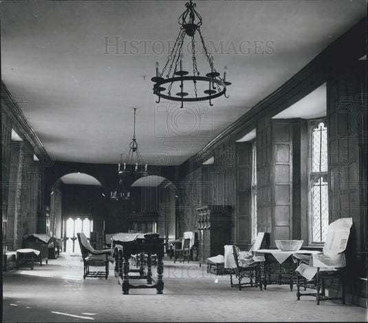 Press Photo upstairs ballroom where the housewarming and coming out party - Historic Images