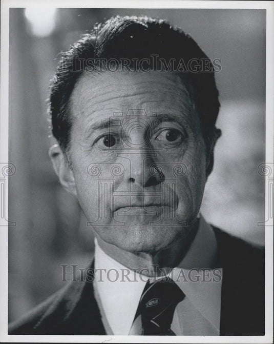 1982 Press Photo Mr. Weinberger at his News Conference. US Sec of State - Historic Images