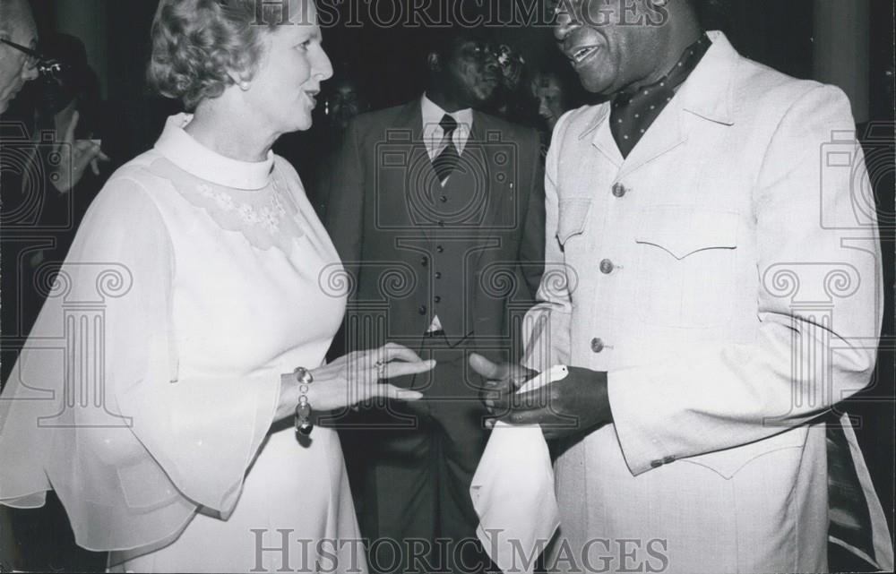 1979 Press Photo British Prime Min Margaret Thatcher &amp;Zambian Kenneth Kaunda - Historic Images