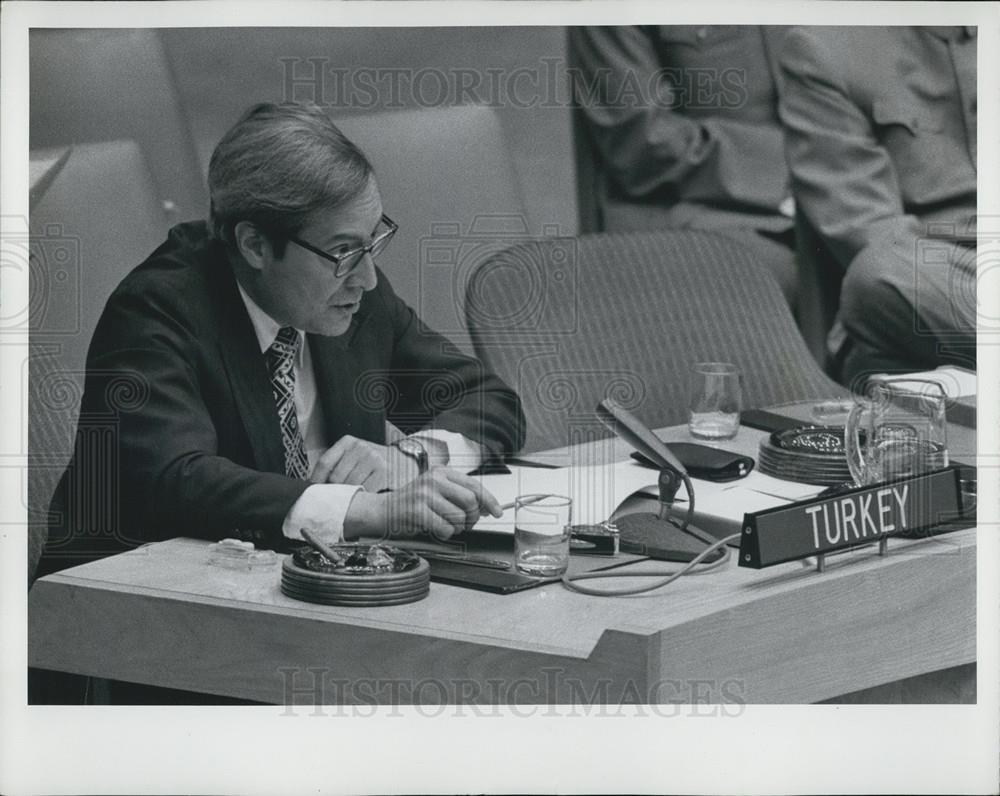 1974 Press Photo Security Council Meets To Discuss The Situation In Cyprus - Historic Images