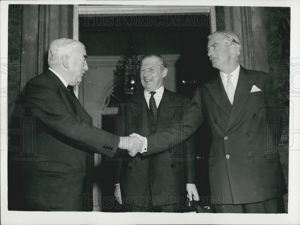 1956 Press Photo Robert Menzies Australian Premier Anthony Eden Selwyn Lloyd - Historic Images