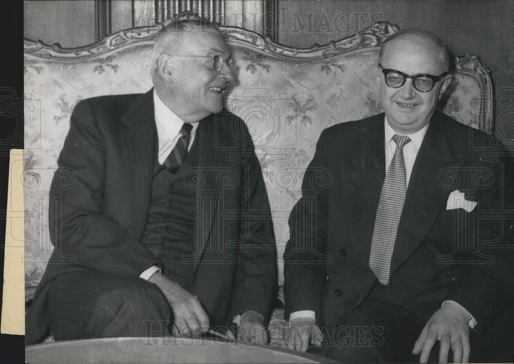 1956 Press Photo John Foster Dulles Meet Christian Pineau Quai D&#39;Orsay - Historic Images