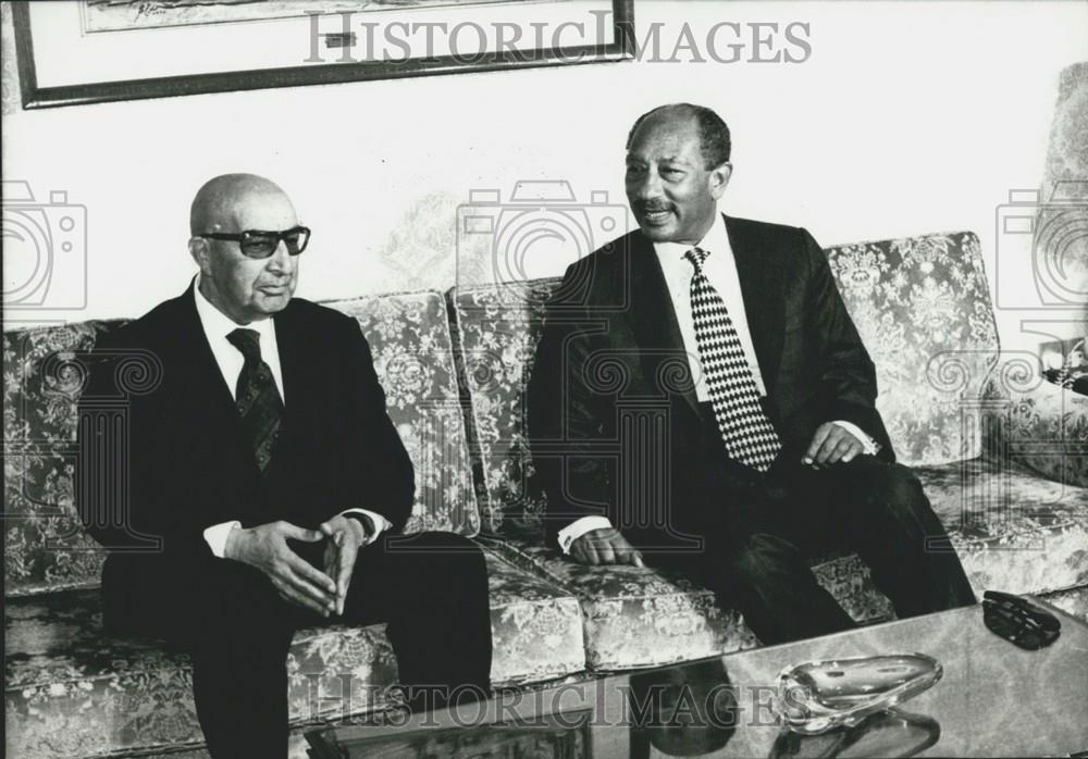 1978 Press Photo Afghan President Mohammed Daoud Khan with President Sadat - Historic Images