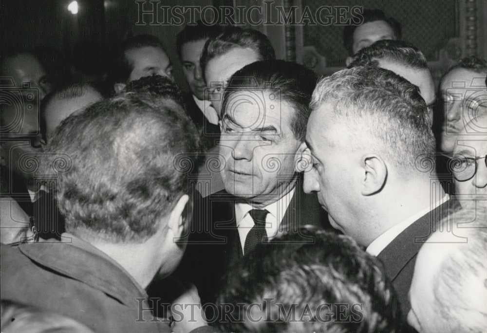 1958 Press Photo Pro Gaulist Party Wins Election In France - Historic Images