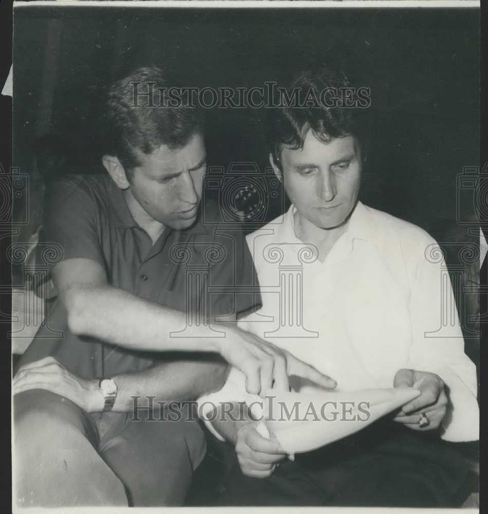 Press Photo Argentinische Arbeiter Priester Carlos Mujica Raimundo Ongaro - Historic Images