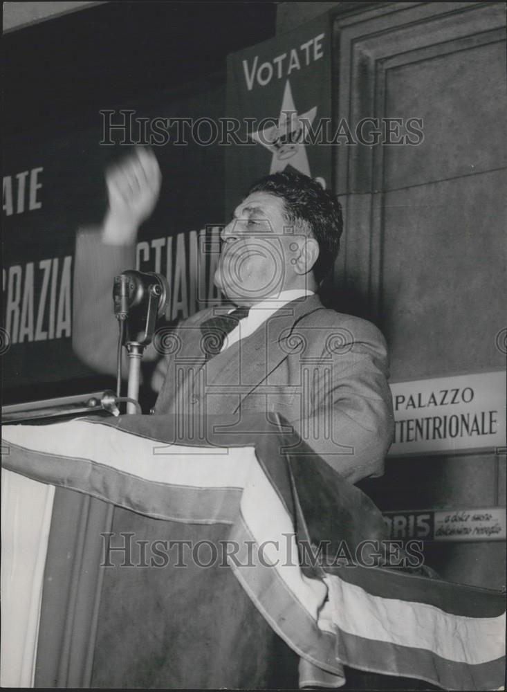 Press Photo Divittoni- ~ulan - Historic Images