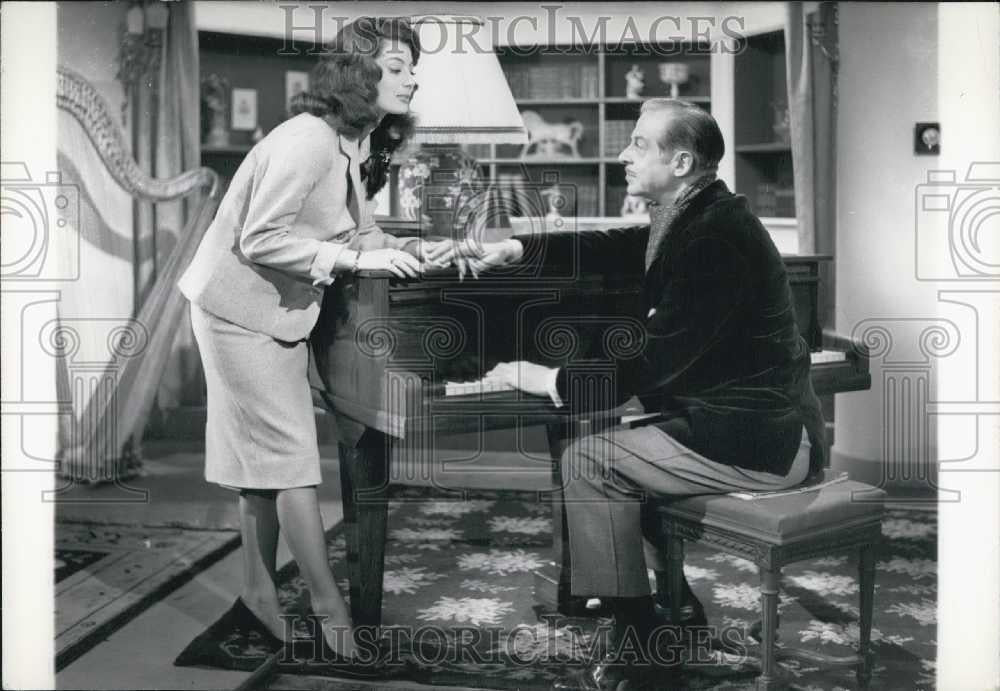 1961 Press Photo Fernand Gravey French Actor Claudine Coster Les Croulants Se - Historic Images