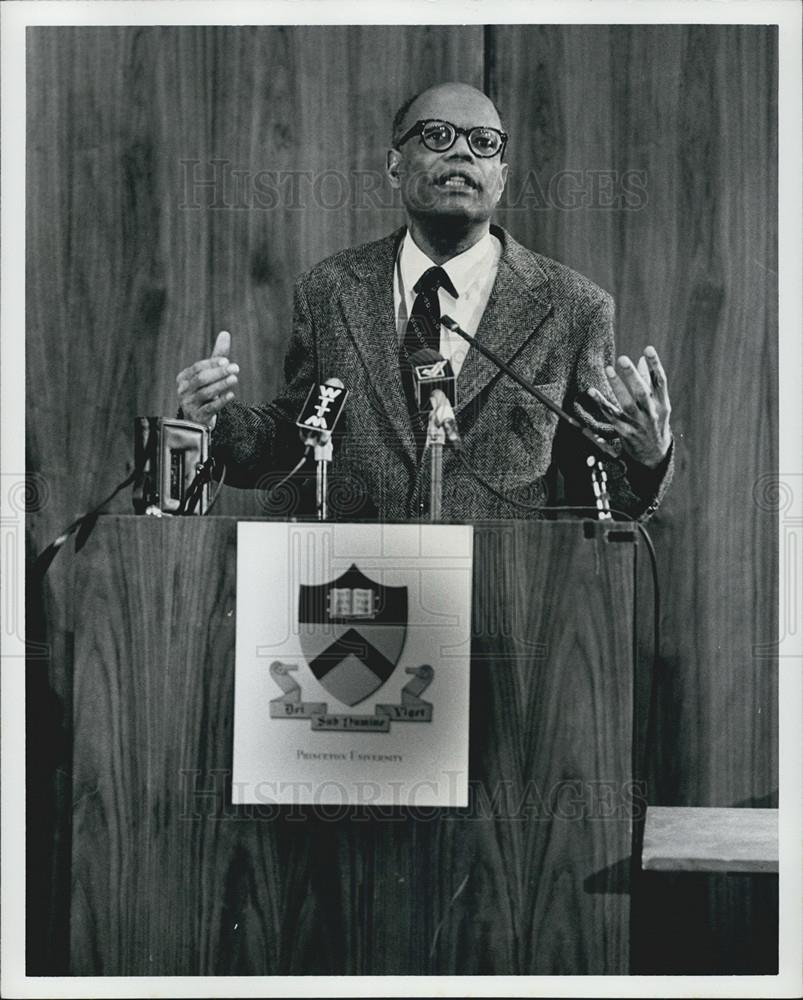 1979 Press Photo Sir Arthur Lewis, Nobel Prize, Economic Science - Historic Images