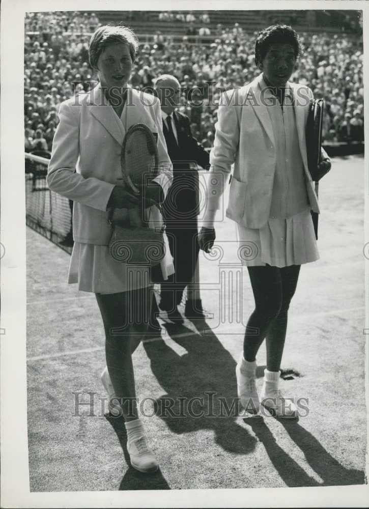 1958 Press Photo Christie Truman Beats Althea Gibson In Wightman Cup - Historic Images