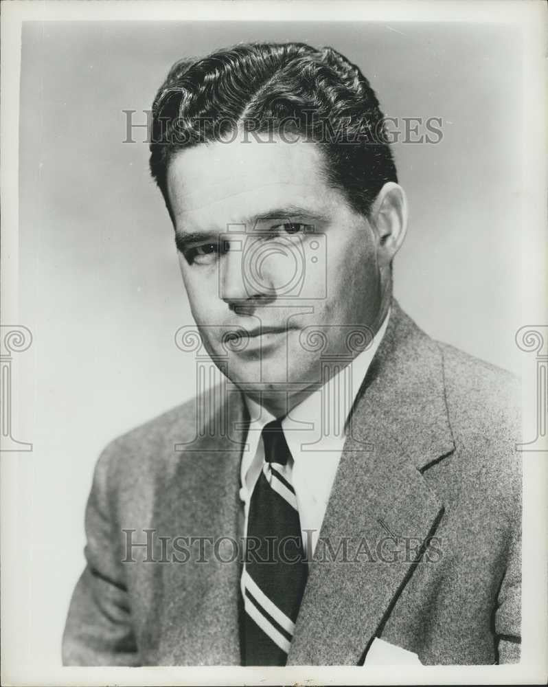 1954 Press Photo William Morrow Jr. Manager of Poles Operation of Pepsi Cola - Historic Images