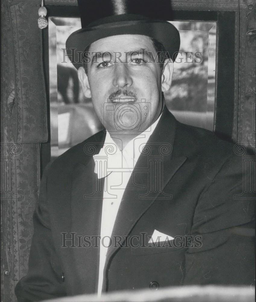 1965 Press Photo Dr. Carel De Wet ,Represents South Africa at a funeral - Historic Images