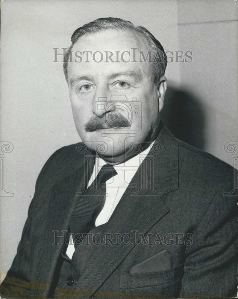 1973 Press Photo Ambassador Designate at Dublin Sir Arthur Galsworthy - Historic Images