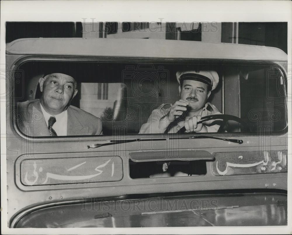 1953 Press Photo Abdel Hadi is Driven Away from The Court with  Mohamed Awar - Historic Images