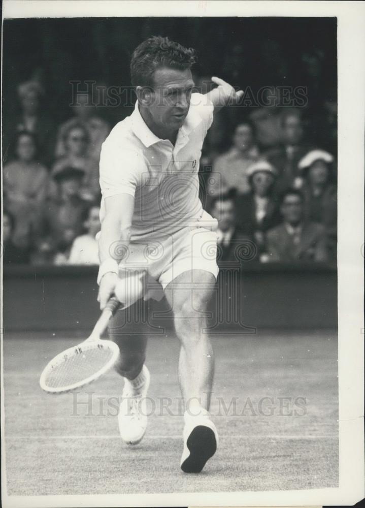 1957 Press Photo J. Arkinstall of Australia at Wimbledon Tournament - Historic Images