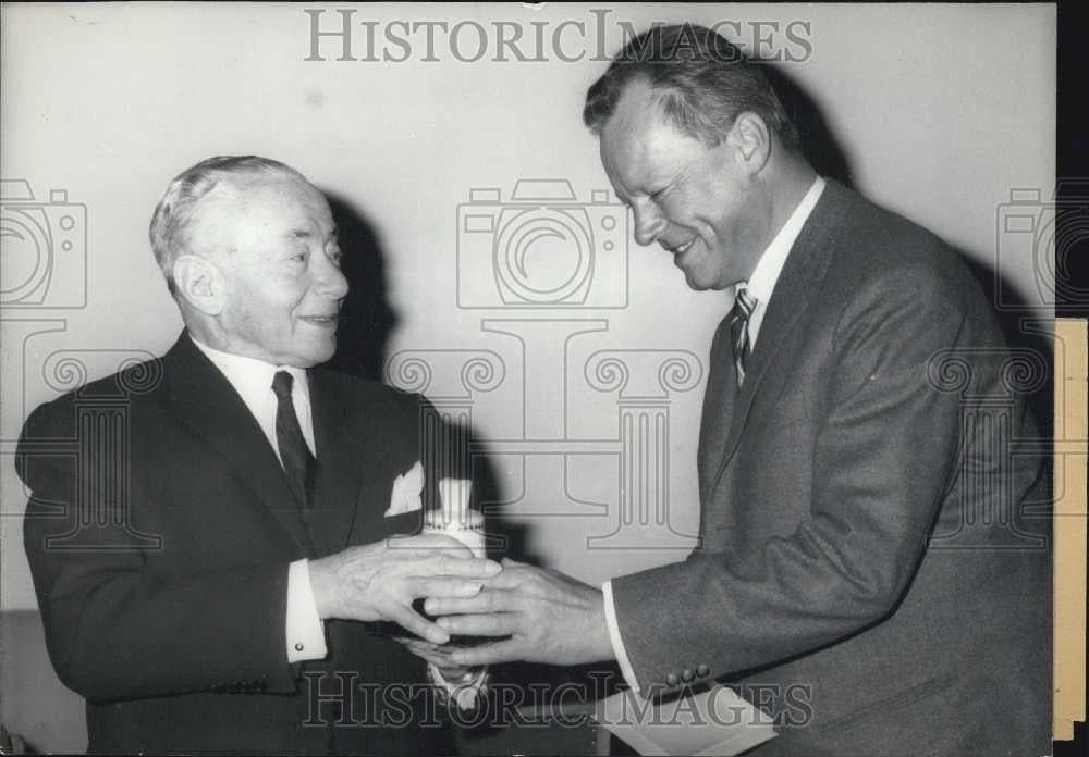 1962 Press Photo French Ex Prime Minister Paul Peynaud Visits West Berlin - Historic Images