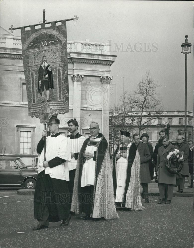 1970 Press Photo Procession St. Martin In Fields King Charles Whitehall Ceremony - Historic Images