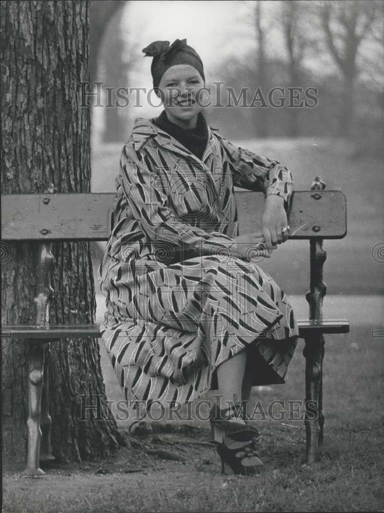 1971 Press Photo Glenda Jackson Win Oscar Staring Gudrun Women In Love - Historic Images