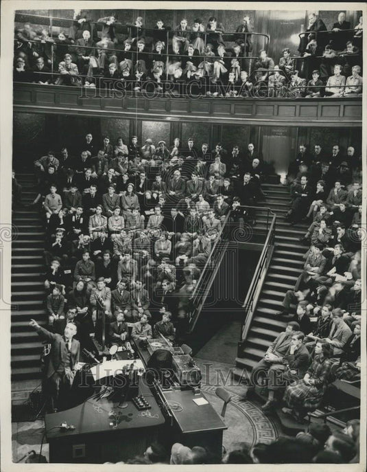 1953 Press Photo use of radio waves' lecture at Royal Institution - Historic Images