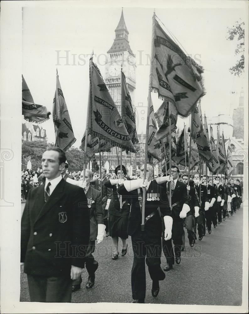 1954 Press Photo Battle of Britain Service, London - Historic Images