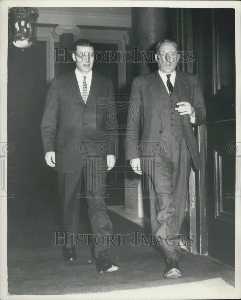 1961 Press Photo United States Defense Minister On Visit To London - Historic Images