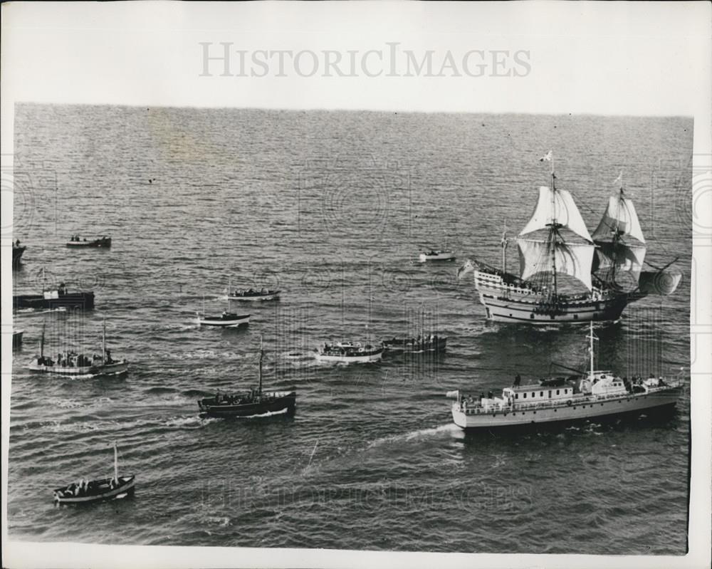 1957 Press Photo The &quot;Mayflower II&quot; Under Sail - Historic Images