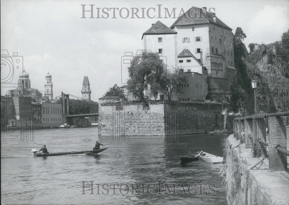 1964 Press Photo Castle Niederhaus Of Passus For Sale Waterside - Historic Images