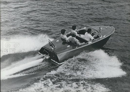1962 Press Photo  New type star-jet-boat - Historic Images