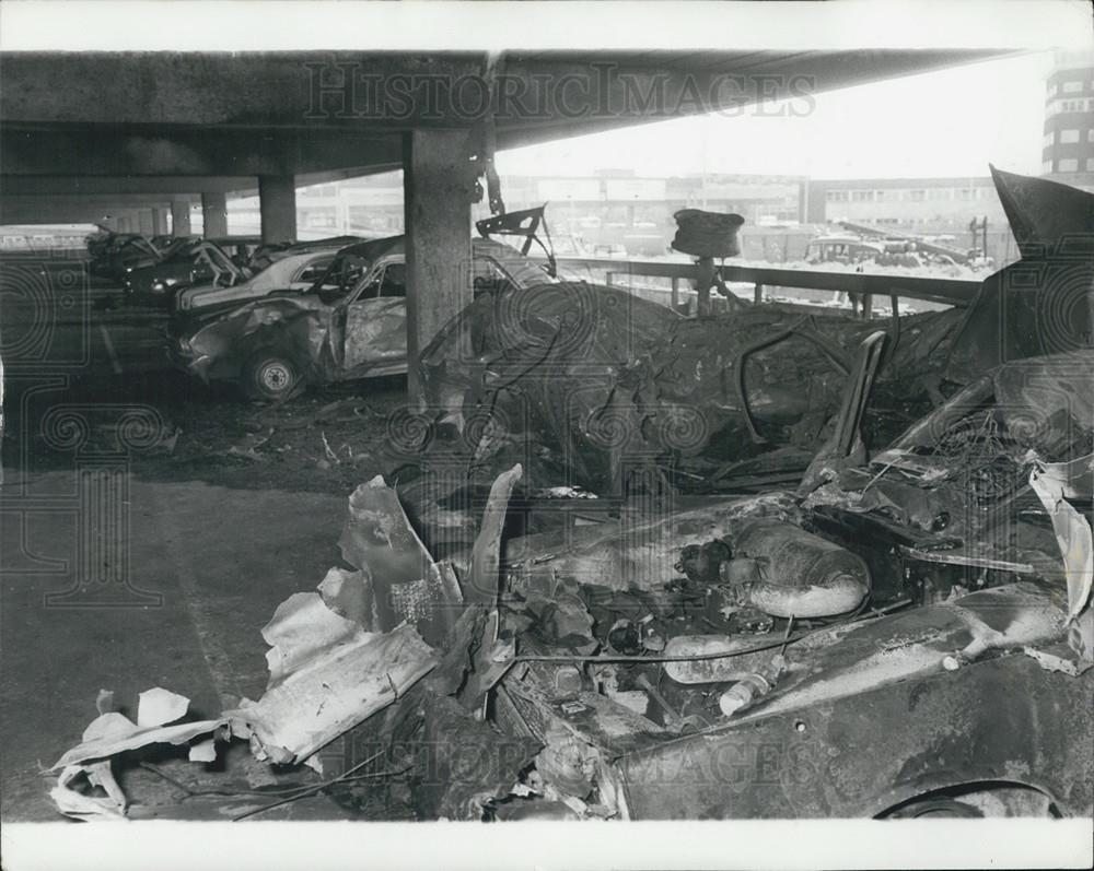 1974 Press Photo Car Bomb Explosion at Heathrow Airport - Historic Images