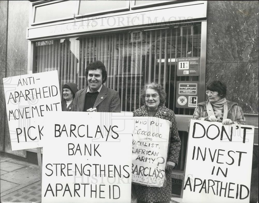 1977 Press Photo Anti-Apartheid campaigner Peter Hain - Historic Images