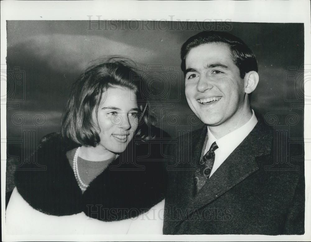 1964 Press Photo Princess Anna-Maria flies to Greece - Historic Images