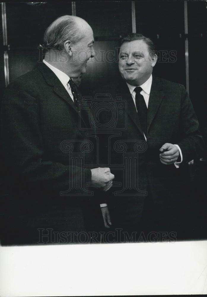 1962 Press Photo Franz Josef Strauss Peter Thorneycroft Defense Ministers - Historic Images