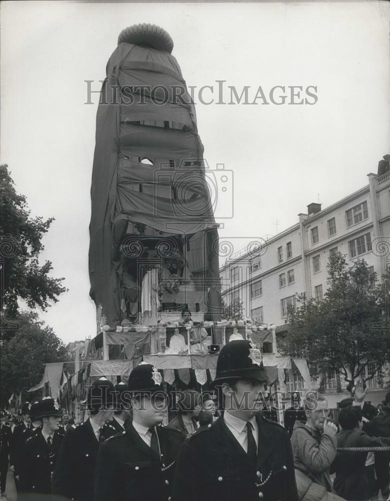 1970 Press Photo Holy Rathayatra festival  in London - Historic Images