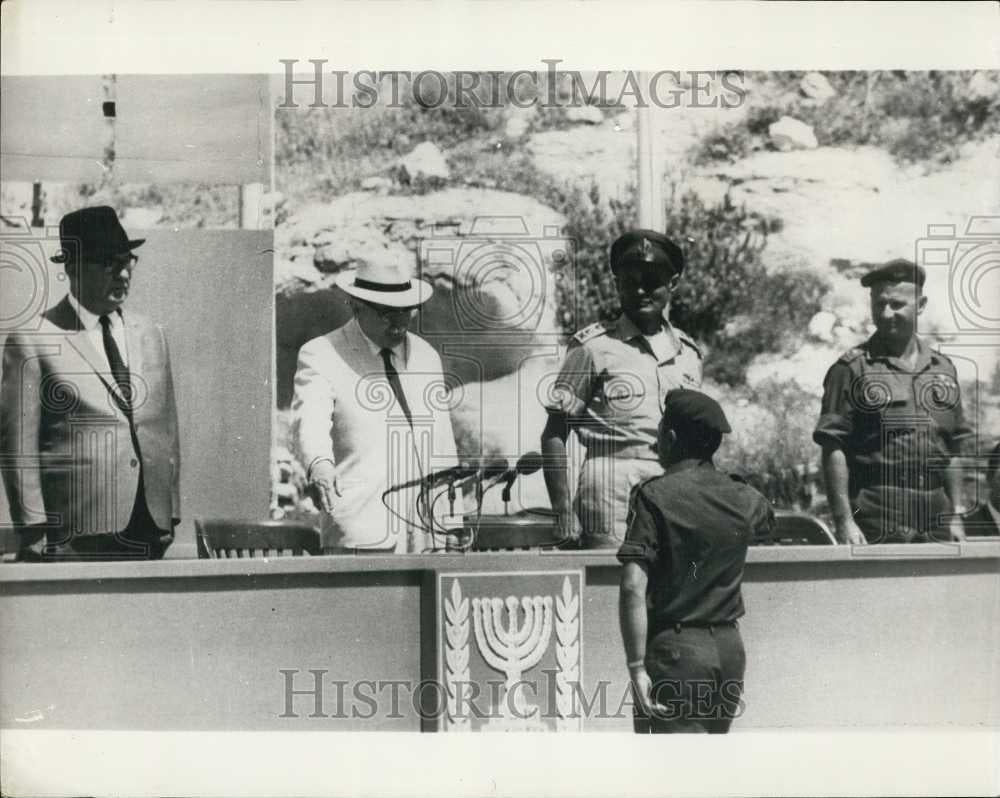 1968 Press Photo Israel Prime Minister Eshkol Zalman Shazar Moshe Dayan - Historic Images