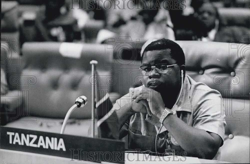 Press Photo Ben Mkapa Minister for Foreign Affairs of Tanzania. - Historic Images