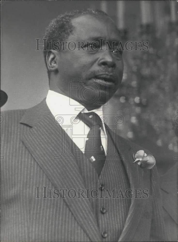 Press Photo Le President Arap Moi A Paris - Historic Images