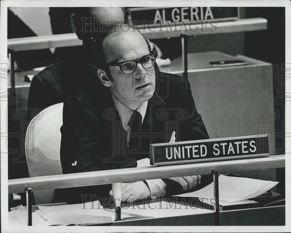 1981 Press Photo James Malone Ambassador United Nations Law Sea American Seat - Historic Images