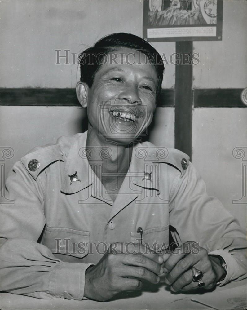 Press Photo Major Sa Sanith,commander of Pathet Lao forces in Xieng Ngun - Historic Images