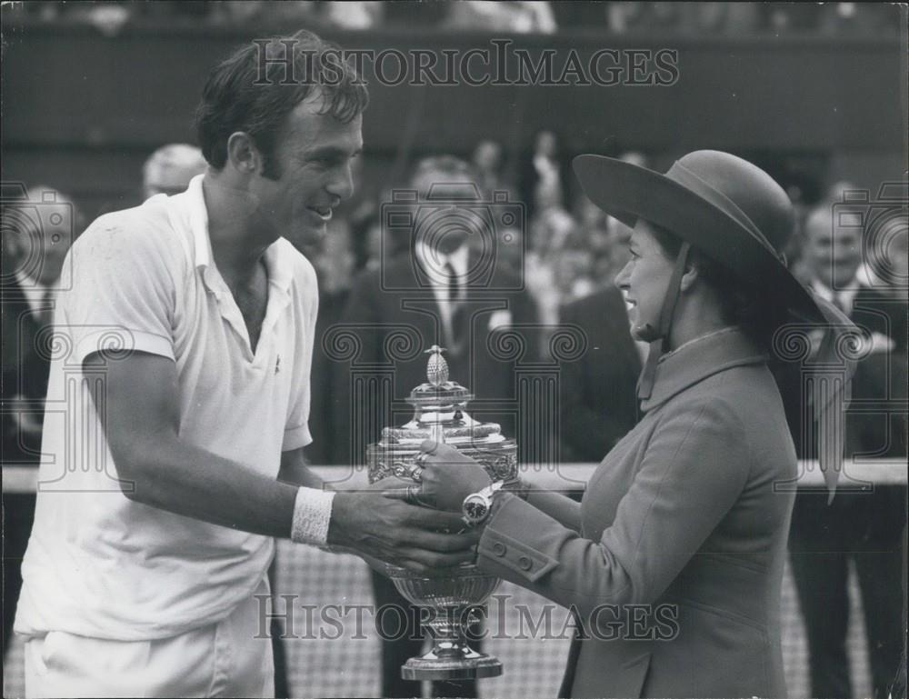 1970 Press Photo John Newcombe Wins Wimbledon Tennis Princess Margaret Trophy - Historic Images