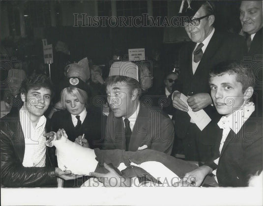 1974 Press Photo "Not Forgotten" Association,LT. Col Spellman ,Frankie Howerd - Historic Images