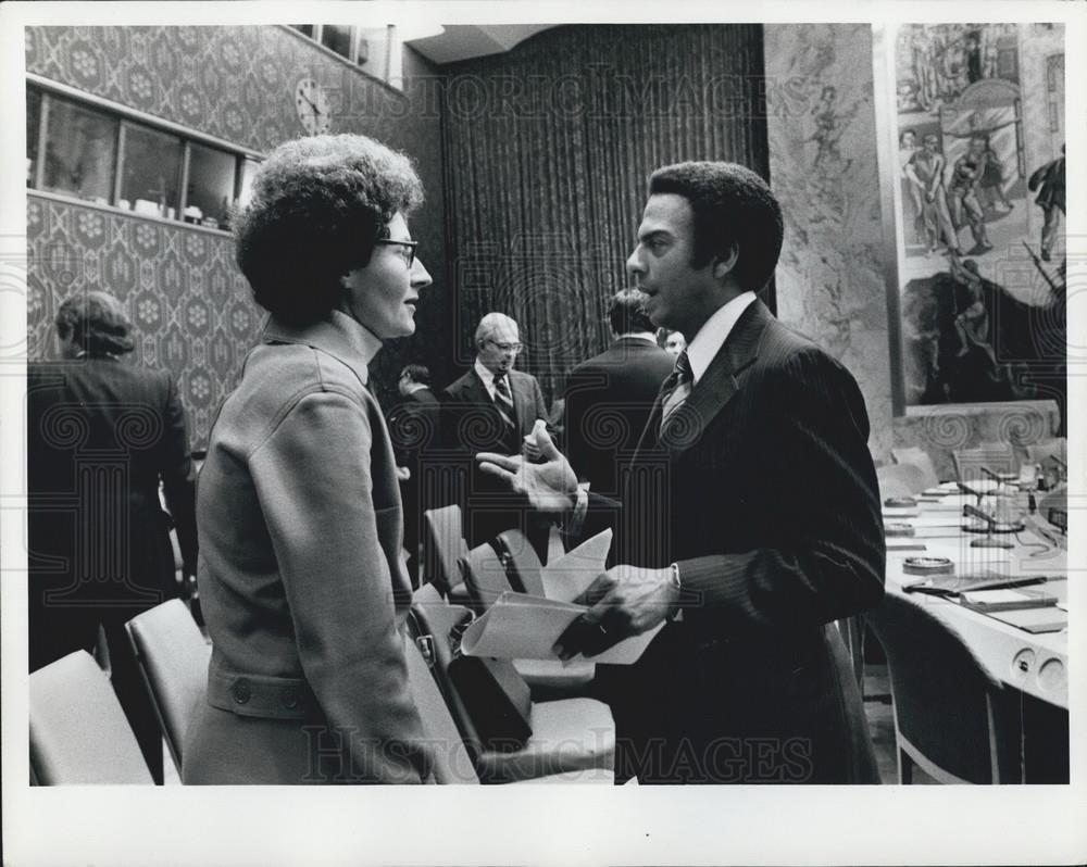 1977 Press Photo UN Security Council Meeting Andrew Young - Historic Images
