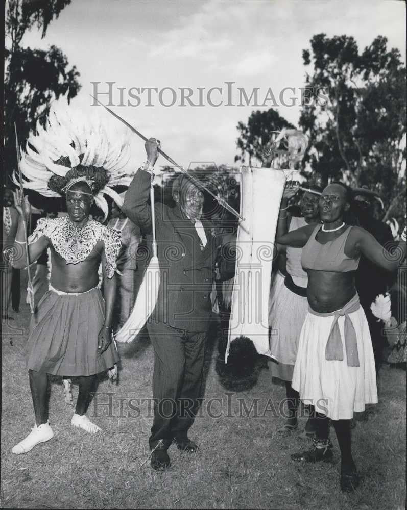 1973 Press Photo President Kenyatta Celebrates 10 Years of Kenyan Independence - Historic Images